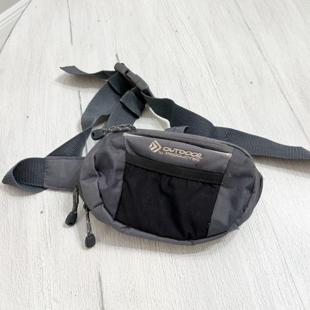 OUTDOOR PRODUCTS Unisex Adults Gray Multiple Pocket Fanny Pack Waist Bag 8” X 4”